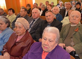 Тульский обком КПРФ провел чествование детей войны с презентацией книги.
