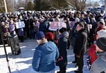 Жители Донского выступили против мусорных поборов