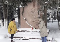 Тульские коммунисты почтили память В.И. Ленина Тульские коммунисты почтили память В.И. Ленина