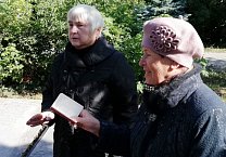 Ефремовские коммунисты приняли в свои ряды новых товарищей