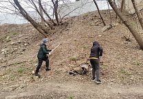 В Туле силами коммунистов приведена в порядок территория вокруг Серебровского родника В Туле силами коммунистов приведена в порядок территория вокруг Серебровского родника