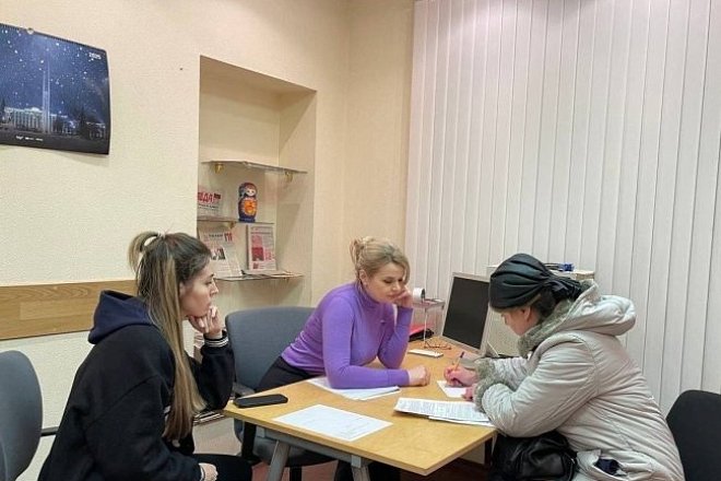 Депутат Тульской городской Думы от фракции КПРФ Елена Чекан провела очередной приём граждан