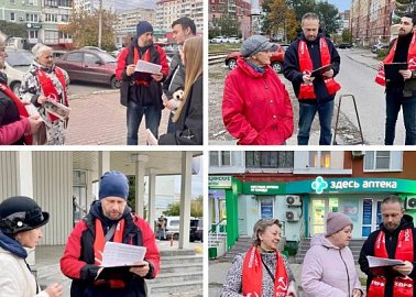Первый секретарь Евгений Жеков вместе с активными коммунистами усилили работу в Пролетарском районе города Тулы