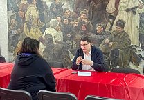 Депутат, руководитель фракции КПРФ в Тульской областной Думе Алексей Лебедев провел очередной прием избирателей