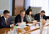 Алексей Лебедев провел очередное заседание Комитета по местному самоуправлению Тульской областной Думы Алексей Лебедев провел очередное заседание Комитета по местному самоуправлению Тульской областной Думы