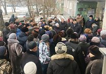 Олег Лебедев на массовых встречах с жителями Рязани рассказывает о конституционных поправках КПРФ Олег Лебедев на массовых встречах с жителями Рязани рассказывает о конституционных поправках КПРФ