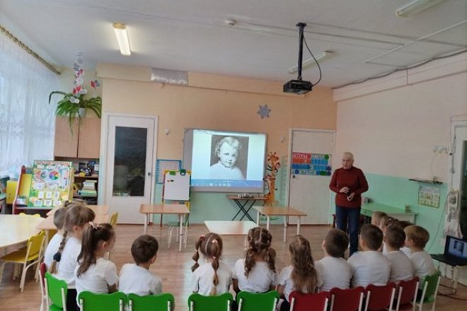Ефремовский ГК КПРФ провёл "День памяти о В.И. Ленине " в дошкольном подразделении МКОУ «СШ №9»