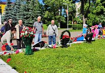 Коммунисты Ефремовского ГК КПРФ 22 июня почтили память погибших в Великой Отечественной войне Коммунисты Ефремовского ГК КПРФ 22 июня почтили память погибших в Великой Отечественной войне