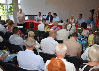 Коммунисты Тульской области вновь единогласно избрали Олега Лебедева своим лидером