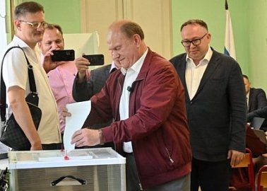 Г.А. Зюганов проголосовал на своем избирательном участке в городе Москве
