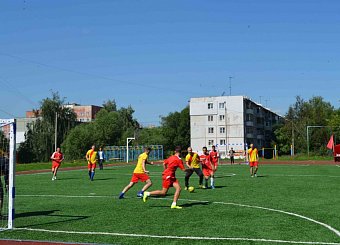 Тульский обком КПРФ  провел турнир по мини-футболу.