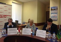 Олег Лебедев принял участие в круглом столе, посвященном проблемам пчеловодства