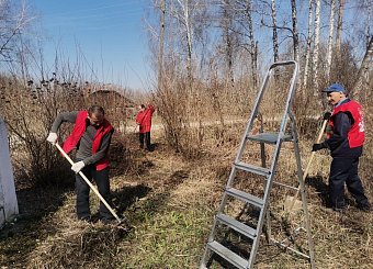 Тульские коммунисты проводят ленинские субботники по всему региону Тульские коммунисты проводят ленинские субботники по всему региону