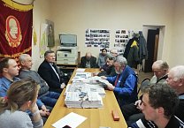 Новомосковские коммунисты также провели круглый стол, посвященный наиболее актуальным вопросам исторической оценки государственной деятельности Иосифа Сталина