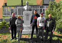 Коммунисты продолжают восстанавливать памятники советской эпохи