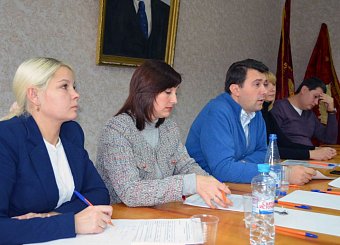 Пленум Тульского обкома КПРФ отметил существенное усиление всех направлений партийной работы в течение 2015 года. 
