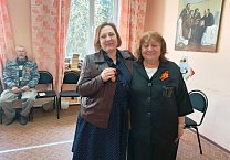 Активисты Донского отделения КПРФ получили партийные награды