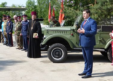 Секретарь Тульского обкома партии Алексей Лебедев выступил на открытии областной Спартакиады допризывной казачьей молодежи.