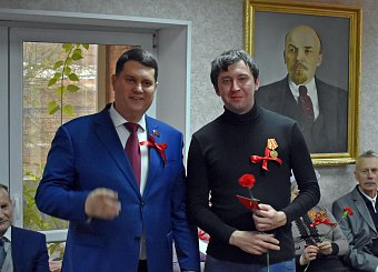 На круглом столе в Туле, посвященном годовщине Великого Октября, выступили Николай Арефьев и Сергей Удальцов