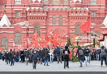 Цветы – Генералиссимусу Победы! Цветы – Генералиссимусу Победы!