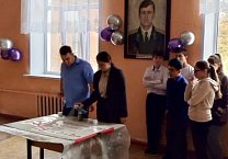 Тульский обком партии продолжает организовывать патриотические уроки для школьников Тульский обком партии продолжает организовывать патриотические уроки для школьников