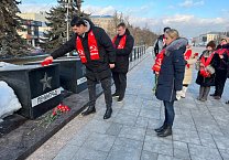 Тульские коммунисты почтили память героев блокадного Ленинграда