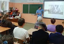 Тульский обком партии продолжает организовывать патриотические уроки для школьников Тульский обком партии продолжает организовывать патриотические уроки для школьников