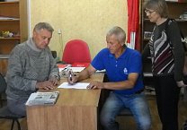 Венев собирает подписи против повышения пенсионного возраста