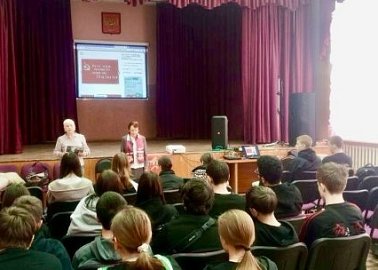 Тульский обком КПРФ продолжает проводить патриотические уроки для подрастающего поколения