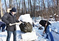 Коммунисты призывают помнить уроки истории