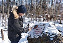 Коммунисты призывают помнить уроки истории