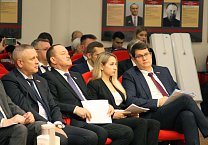 Состоялось 17-е заседание Тульской областной Думы Состоялось 17-е заседание Тульской областной Думы