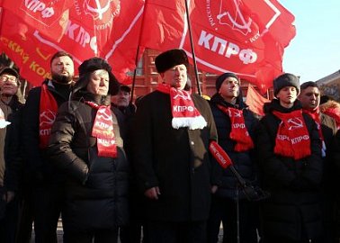 Слава Красной Армии!