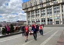Тульский обком партии отметил День рождения В.И. Ленина массовыми возложениями и субботниками по всему региону