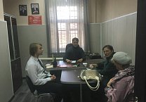 Алексей Носов провел свой первый депутатский прием Алексей Носов провел свой первый депутатский прием