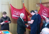 Коммунисты Богородицка чествуют своих ветеранов Коммунисты Богородицка чествуют своих ветеранов