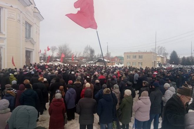   Жители города Узловая выступили против сверхвысоких мусорных поборов