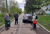 Ефремовцев - детей войны - в преддверии праздника Победы поздравили местные коммунисты Ефремовцев - детей войны - в преддверии праздника Победы поздравили местные коммунисты