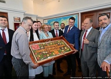 С юбилеем Вас, наш лидер, товарищ и наставник!