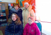 Олег Лебедев помог многодетной семье
