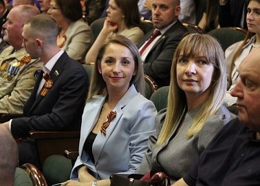 Тульские депутаты-коммунисты приняли участие в торжественном мероприятии, посвященном празднованию 81-ой годовщины Великой Победы