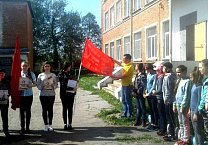 Пионеры и коммунисты провели в Богородицке праздничное мероприятие в честь Дня Победы
