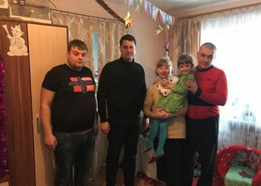 Подарок от Г.А. Зюганова - девочке из Советска