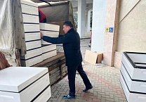 По инициативе Г.А. Зюганова состоялась отправка гуманитарной помощи пчеловодам Донбасса. В ней приняли участие тульские коммунисты. По инициативе Г.А. Зюганова состоялась отправка гуманитарной помощи пчеловодам Донбасса. В ней приняли участие тульские коммунисты.