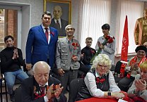 На круглом столе в Туле, посвященном годовщине Великого Октября, выступили Николай Арефьев и Сергей Удальцов
