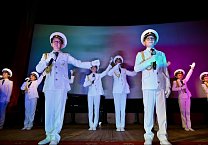 Руководитель фракции КПРФ в Тульской областной Думе Алексей Лебедев и его заместитель по фракции Светлана Белоус поздравили с Медовым Спасом военнослужащих, которые проходят лечение в Филиале № 2 ФГБУ «НМИЦ ВМТ им. А.А. Вишневского» Минобороны России Руководитель фракции КПРФ в Тульской областной Думе Алексей Лебедев и его заместитель по фракции Светлана Белоус поздравили с Медовым Спасом военнослужащих, которые проходят лечение в Филиале № 2 ФГБУ «НМИЦ ВМТ им. А.А. Вишневского» Минобороны России