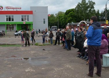 Первый секретарь обкома КПРФ Олег Лебедев продолжает массовые  встречи с жителями Тульской области.