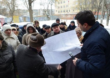 Лидер коммунистов Тульской области Олег Лебедев продолжает массовые встречи с жителями.
