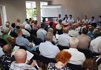 Коммунисты Тульской области вновь единогласно избрали Олега Лебедева своим лидером