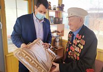 Тульский обком КПРФ поздравил с 95-летием своего однопартийца - ветерана, участника Парада на Красной площади 7 ноября 1941 года Алексея Ивановича Тимофеева